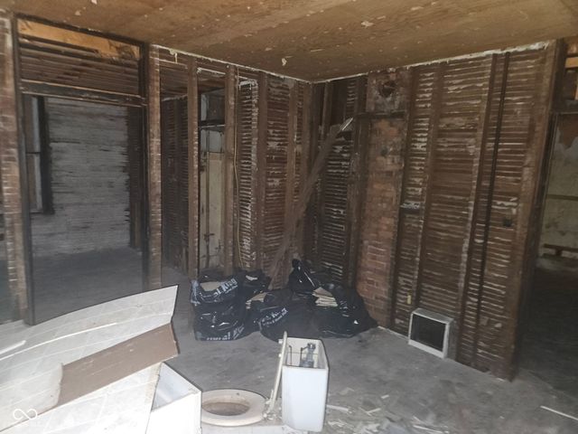 1520 1st Avenue, Terre Haute, IN 47807