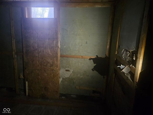 1520 1st Avenue, Terre Haute, IN 47807