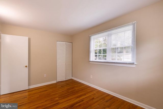 8120 NORWOOD DR, Alexandria, VA 22309