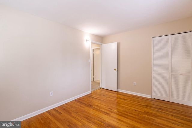 8120 NORWOOD DR, Alexandria, VA 22309