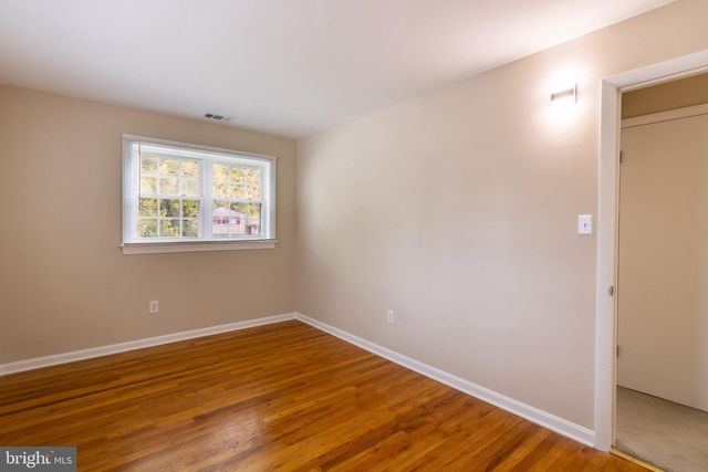 8120 NORWOOD DR, Alexandria, VA 22309