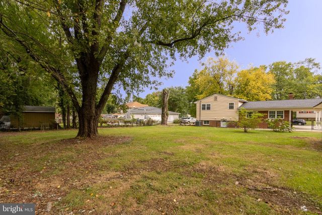 8120 NORWOOD DR, Alexandria, VA 22309
