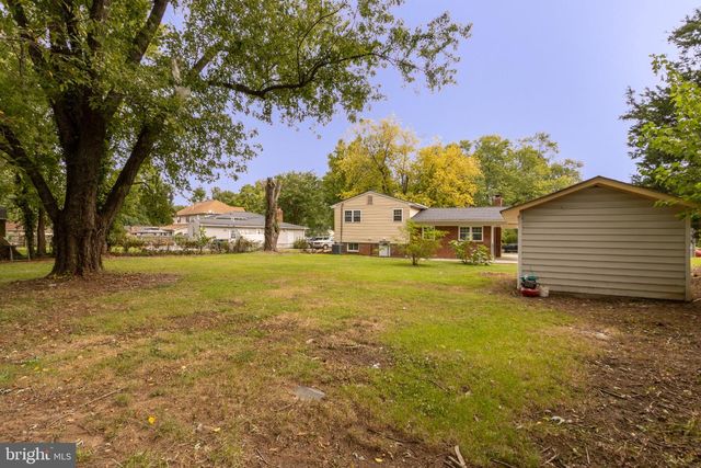 8120 NORWOOD DR, Alexandria, VA 22309