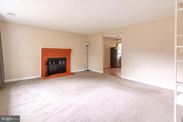 8120 NORWOOD DR, Alexandria, VA 22309