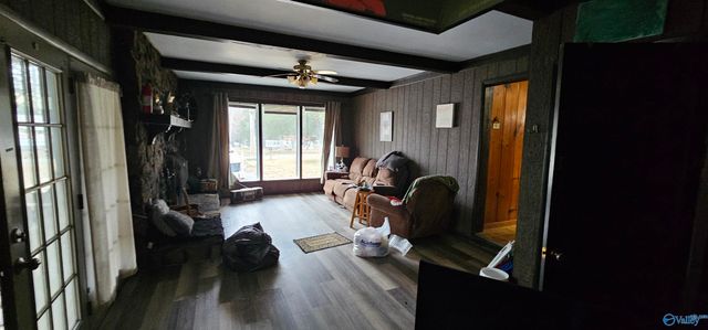 115 Stevenson Drive, Guntersville, AL 35976