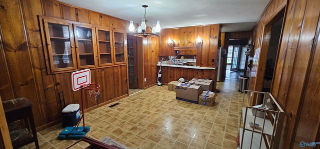 115 Stevenson Drive, Guntersville, AL 35976