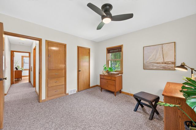 2663 16th Avenue E, North Saint Paul, MN 55109
