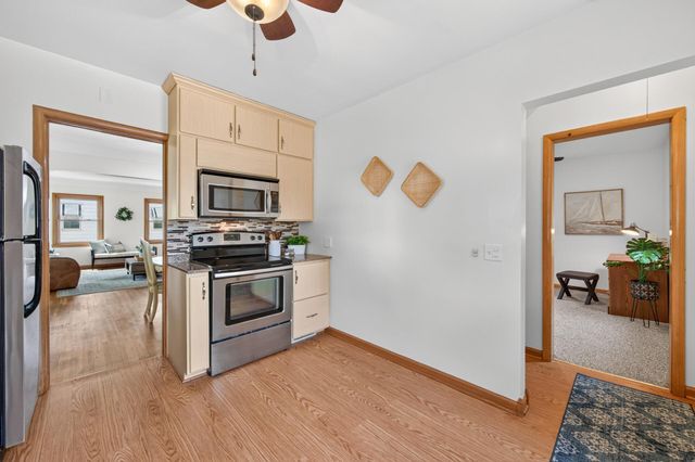 2663 16th Avenue E, North Saint Paul, MN 55109