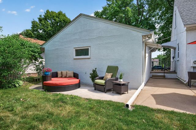 2663 16th Avenue E, North Saint Paul, MN 55109