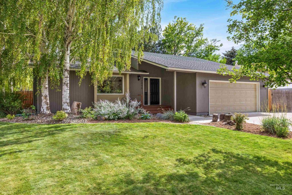 2044 Bitterroot Dr. Bitterroot Dr, Twin Falls, ID 83301