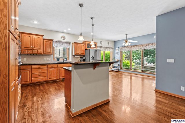9235 Bayberry Road, La Vista, NE 68128