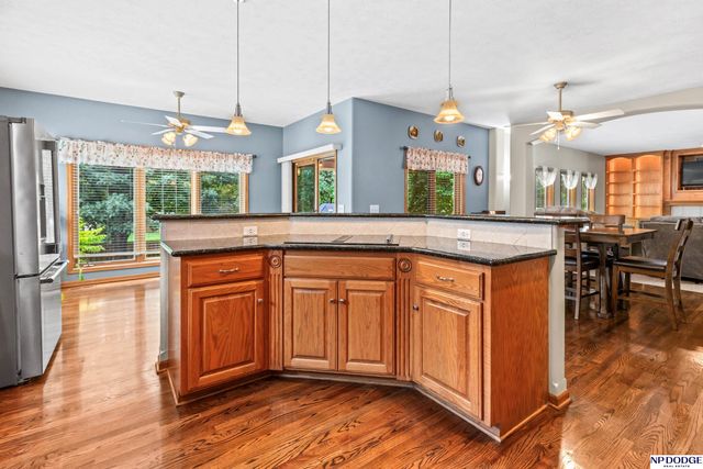 9235 Bayberry Road, La Vista, NE 68128