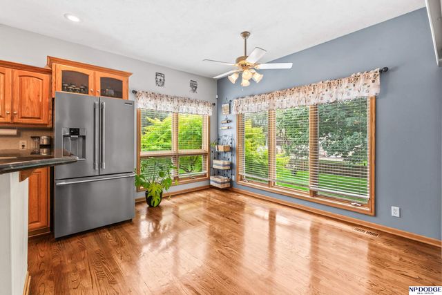 9235 Bayberry Road, La Vista, NE 68128