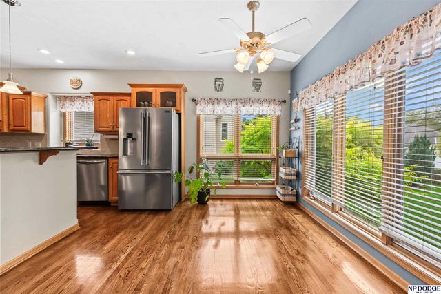 9235 Bayberry Road, La Vista, NE 68128