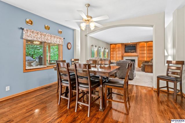 9235 Bayberry Road, La Vista, NE 68128