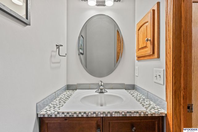 9235 Bayberry Road, La Vista, NE 68128
