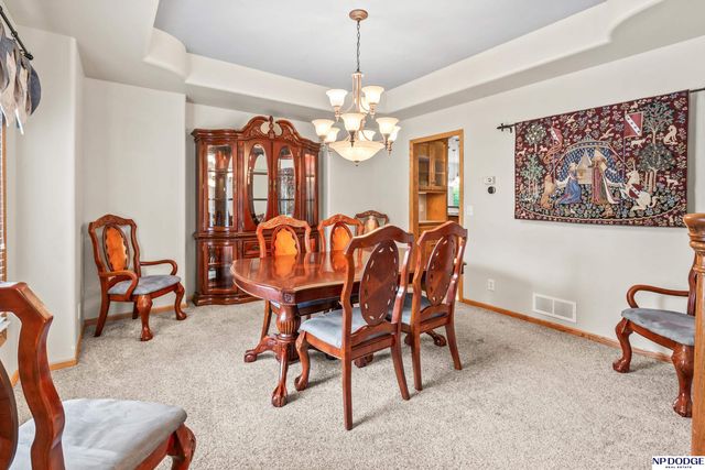 9235 Bayberry Road, La Vista, NE 68128