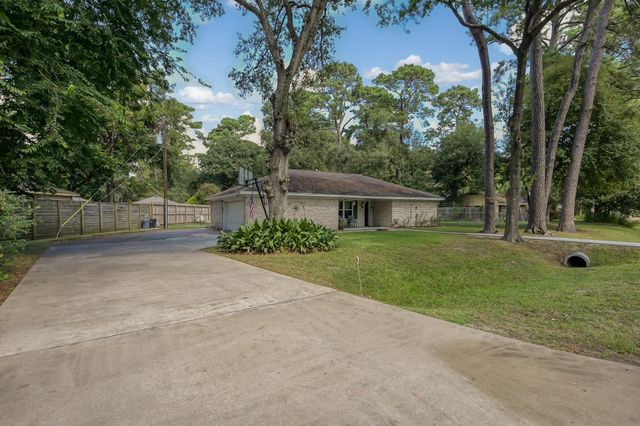 15638 Charolais Drive, Cypress, TX 77429