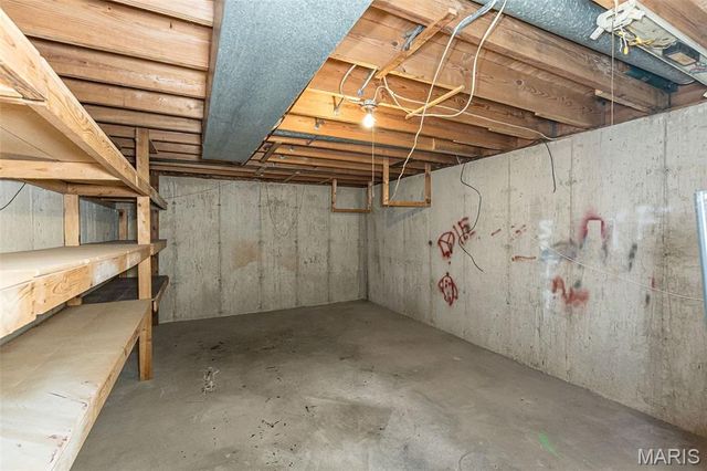 11716 Minot Drive, Bridgeton, MO 63044