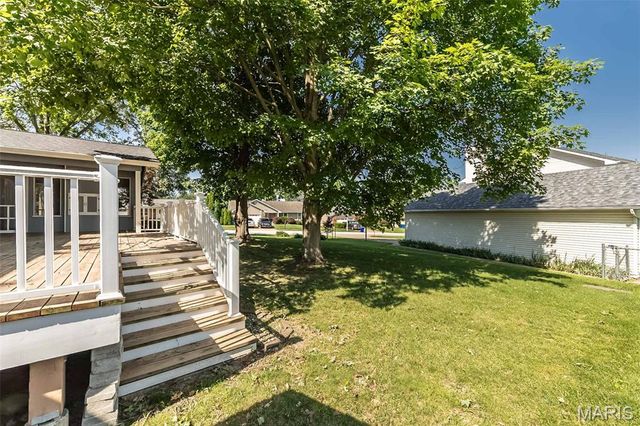 11716 Minot Drive, Bridgeton, MO 63044