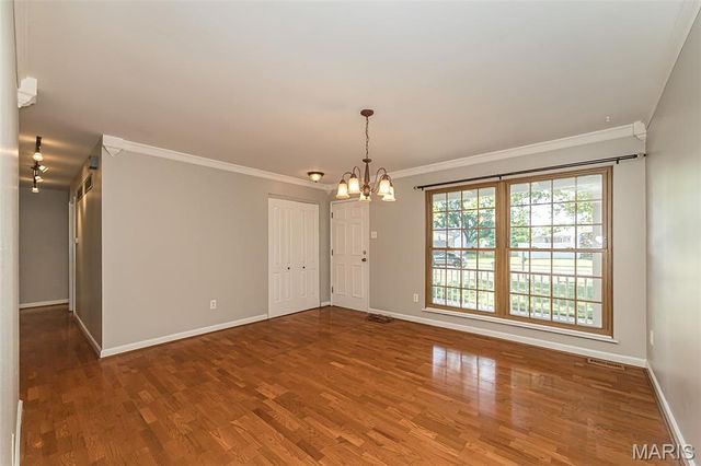 11716 Minot Drive, Bridgeton, MO 63044