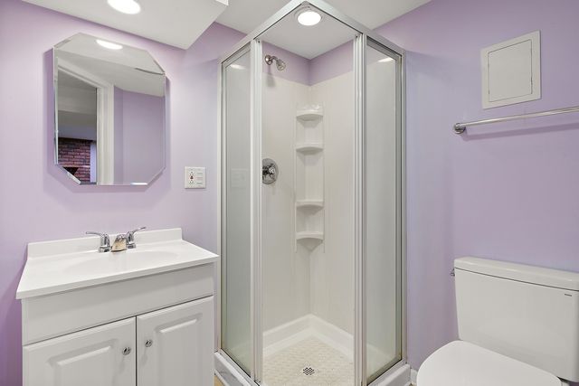 320 Cornell Avenue, Des Plaines, IL 60016