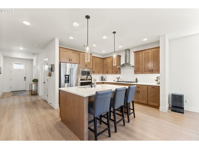 3628 HAZELNUT St, Forest Grove, OR 97116