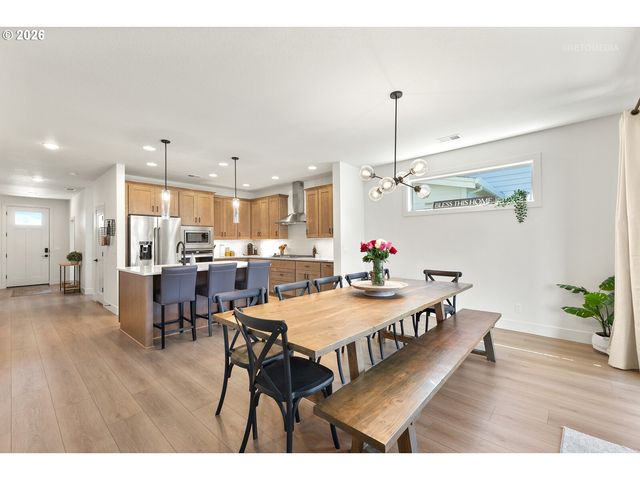 3628 HAZELNUT St, Forest Grove, OR 97116