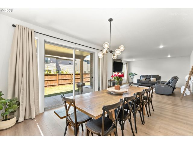3628 HAZELNUT St, Forest Grove, OR 97116