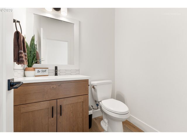 3628 HAZELNUT St, Forest Grove, OR 97116