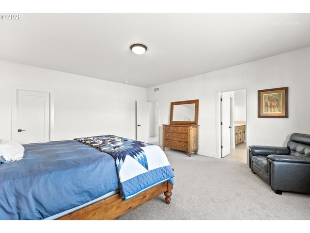 3628 HAZELNUT St, Forest Grove, OR 97116