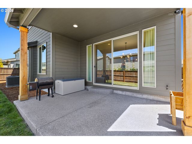 3628 HAZELNUT St, Forest Grove, OR 97116
