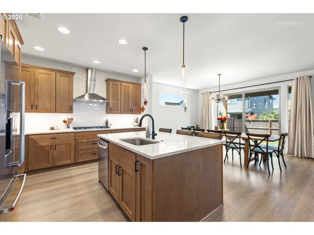 3628 HAZELNUT St, Forest Grove, OR 97116
