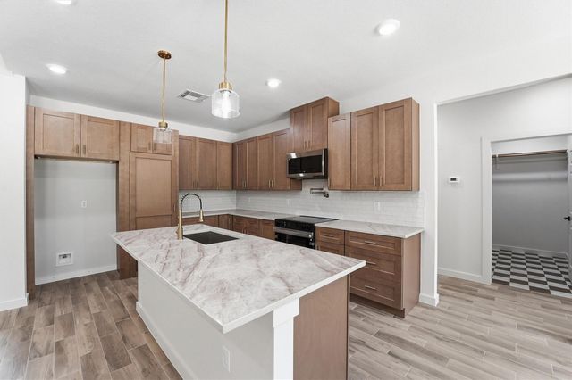 16629 Avery Street, Conroe, TX 77302
