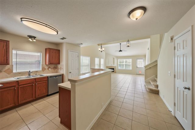 4710 Woodsend Lane, Kingwood, TX 77345