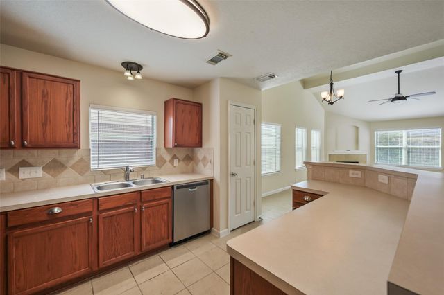4710 Woodsend Lane, Kingwood, TX 77345