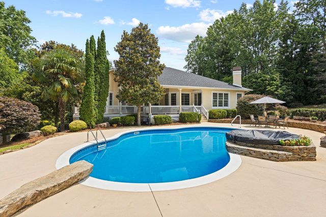 752 Three Wood Lane, Woodruff, SC 29388