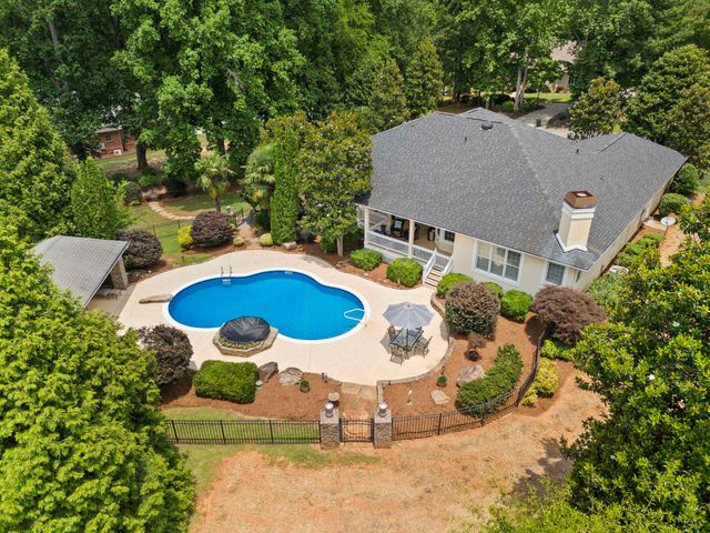752 Three Wood Lane, Woodruff, SC 29388