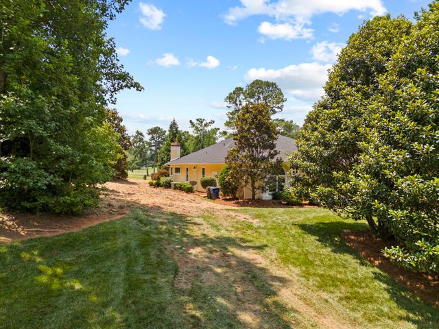 752 Three Wood Lane, Woodruff, SC 29388