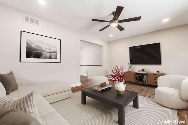 292 Maple Place, Pickerington, OH 43147