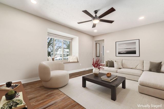 292 Maple Place, Pickerington, OH 43147