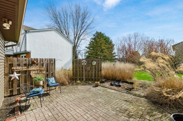 292 Maple Place, Pickerington, OH 43147