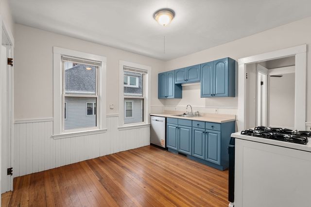 99 Verchild St, Quincy, MA 02169