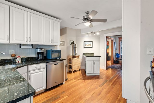 99 Verchild St, Quincy, MA 02169