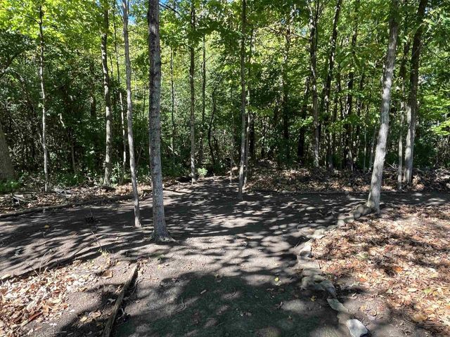 2340 LADYBIRD DRIVE, Neenah, WI 54956