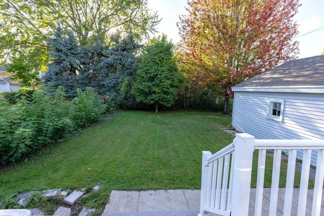 605 CHESTNUT STREET, Neenah, WI 54956