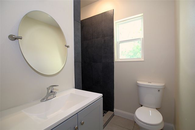 1905 S Walnut Street, Sherman, TX 75090