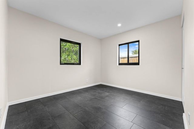 321 NE 59th Street, Oakland Park, FL 33334