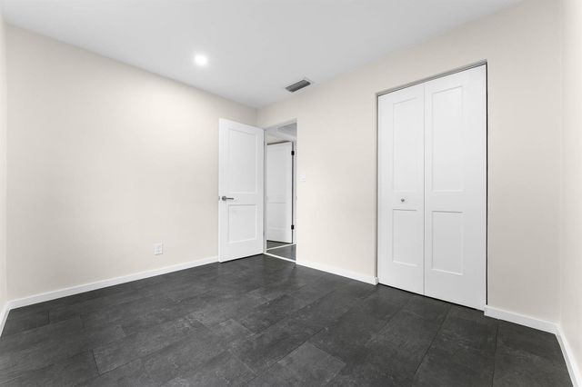 321 NE 59th Street, Oakland Park, FL 33334