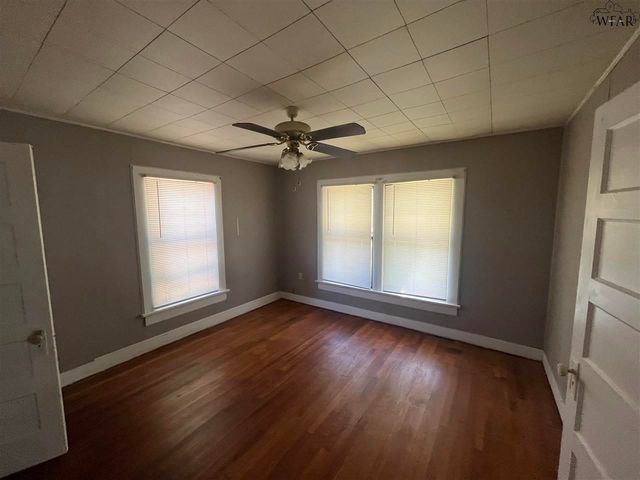 1712 MCGREGOR AVENUE, Wichita Falls, TX 76301